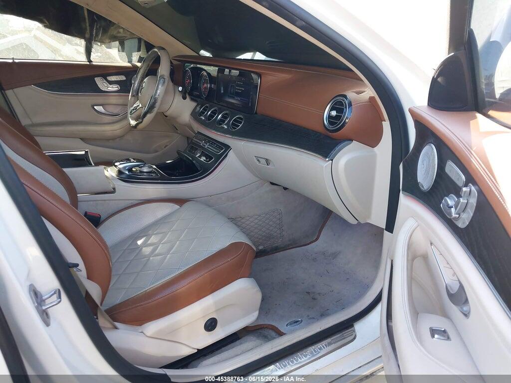 WDDZF4JB2KA617867 2019 MERCEDES-BENZ E 300 photo no. 5