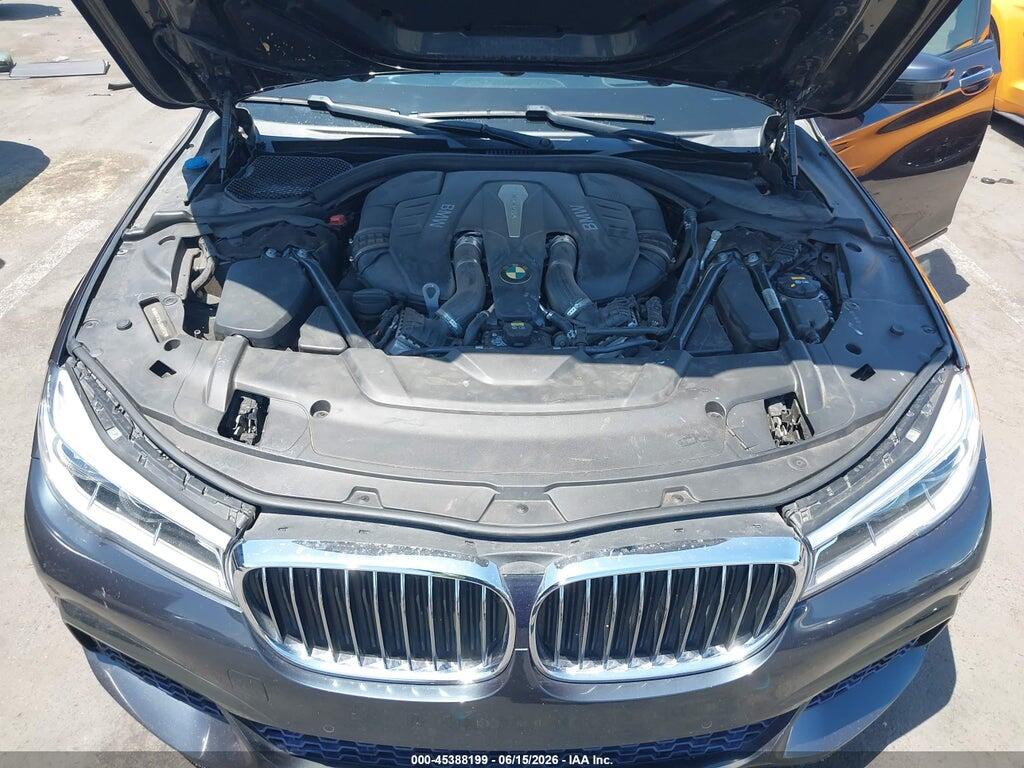 WBA7F0C54JGM22590 2018 BMW 7 SERIES photo no. 10