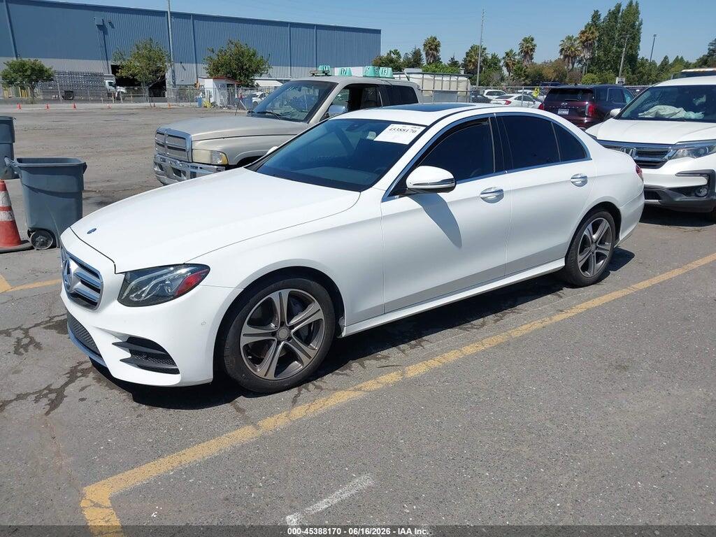 WDDZF4JB4HA060677 2017 MERCEDES-BENZ E 300 photo no. 2