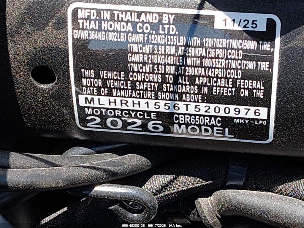 MLHRH1556T5200976 2026 HONDA CBR650 photo no. 10