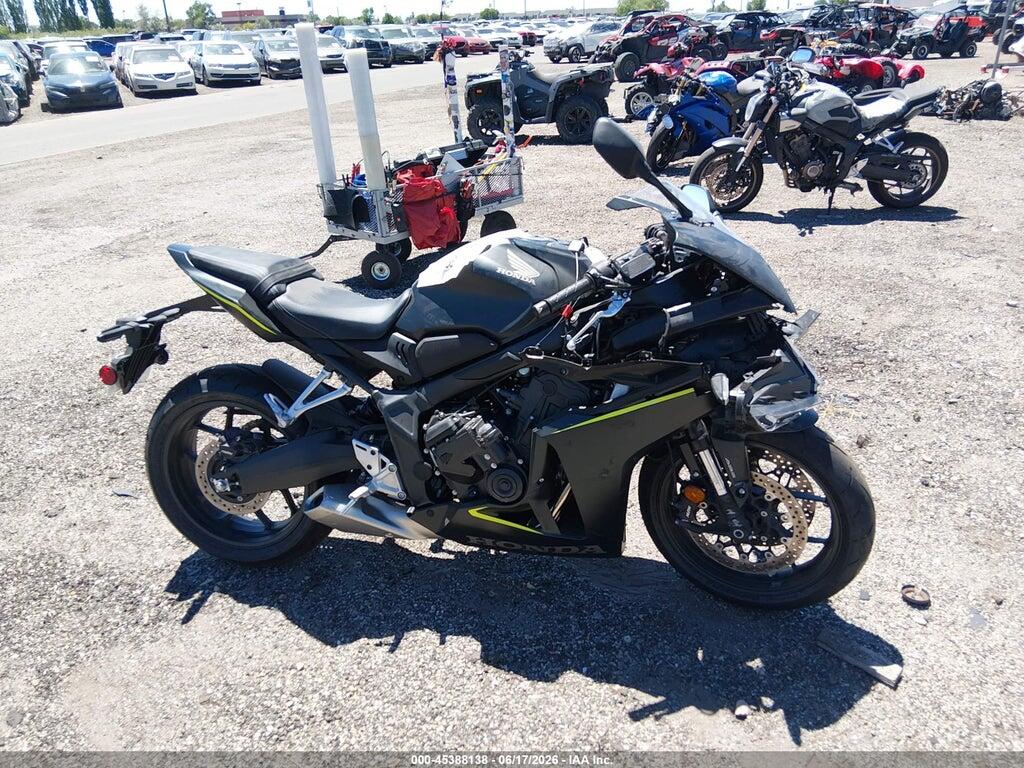 MLHRH1556T5200976 2026 HONDA CBR650 photo no. 12