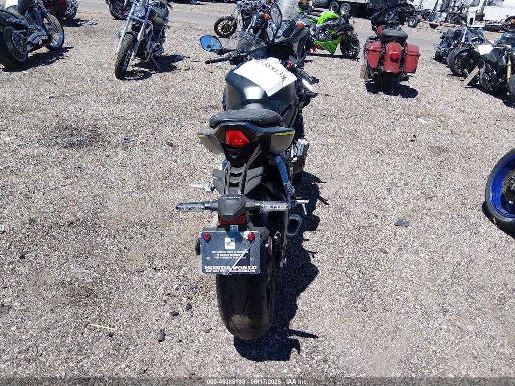 MLHRH1556T5200976 2026 HONDA CBR650 photo no. 6