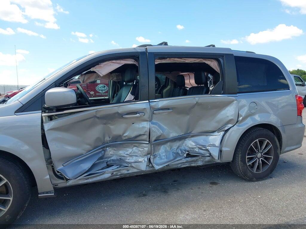 2C4RDGCG0HR732109 2017 DODGE GRAND CARAVAN photo no. 6