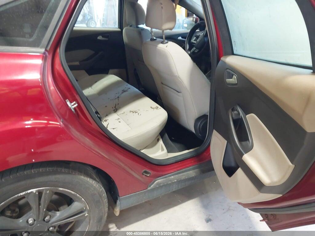 1FADP3FE7GL219263 2016 FORD FOCUS photo no. 8