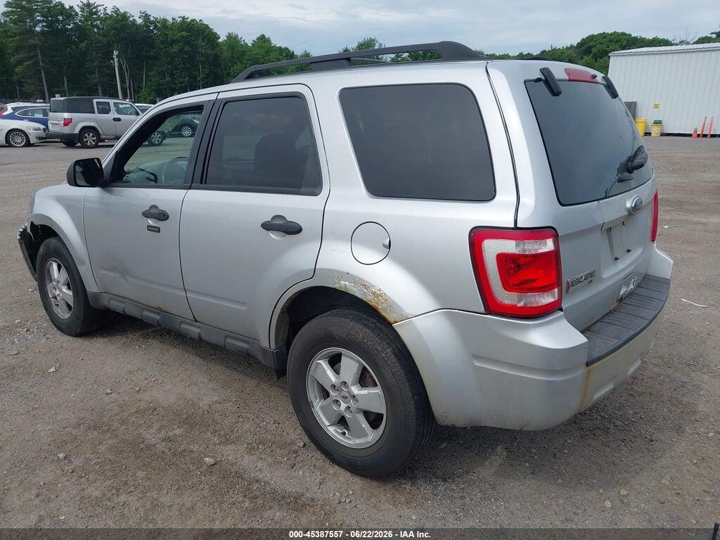 1FMCU9D72BKC58374 2011 FORD ESCAPE photo no. 3