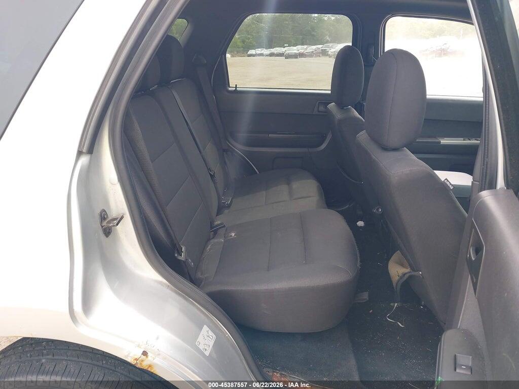 1FMCU9D72BKC58374 2011 FORD ESCAPE photo no. 8