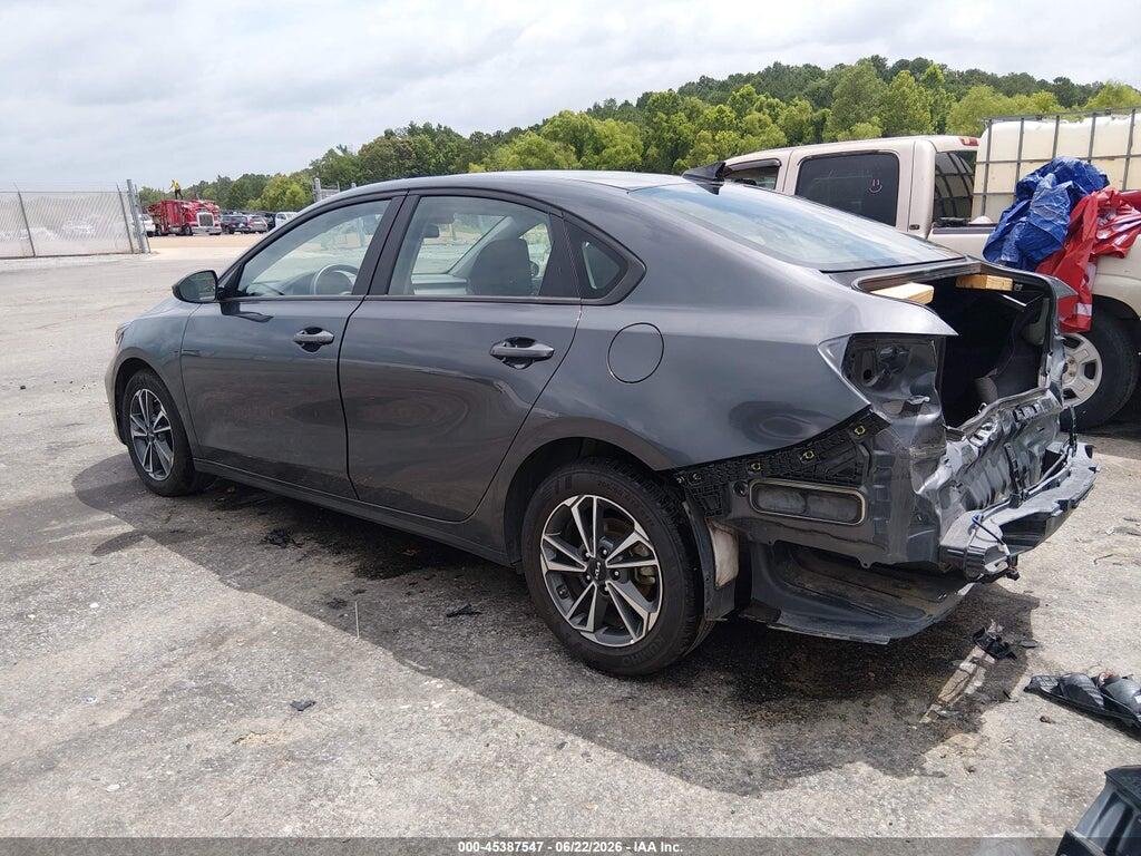3KPF24AD7RE749489 2024 KIA FORTE photo no. 3