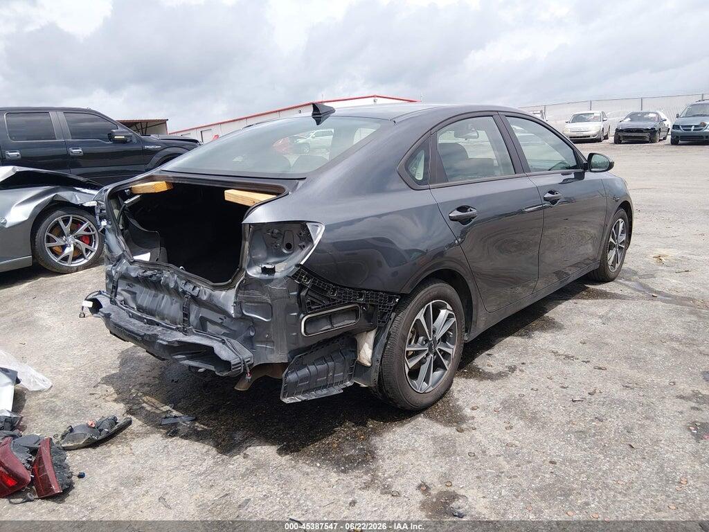 3KPF24AD7RE749489 2024 KIA FORTE photo no. 4