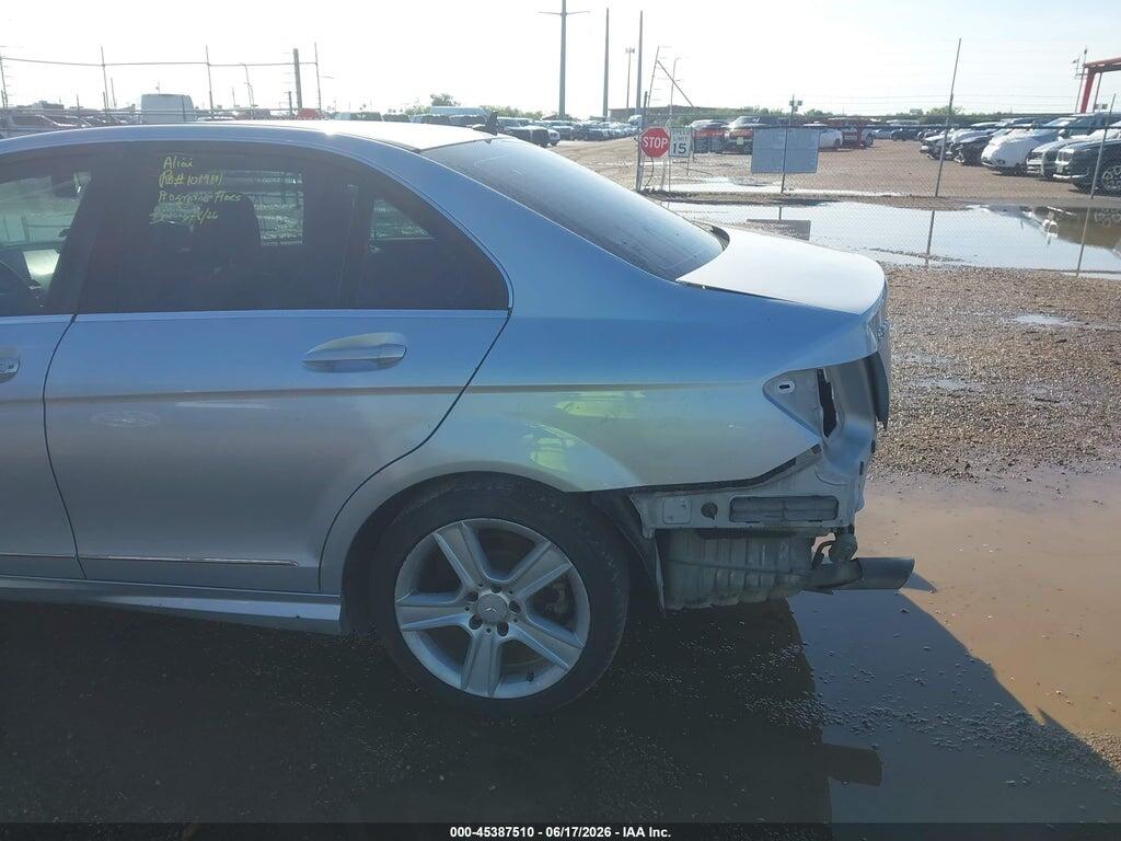 WDDGF5EB0AR127287 2010 MERCEDES-BENZ C 300 photo no. 6