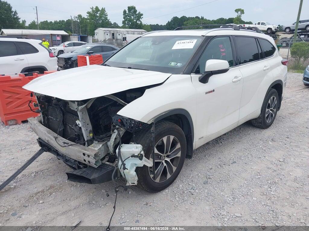 5TDHBRCHXLS502664 2020 TOYOTA HIGHLANDER photo no. 2