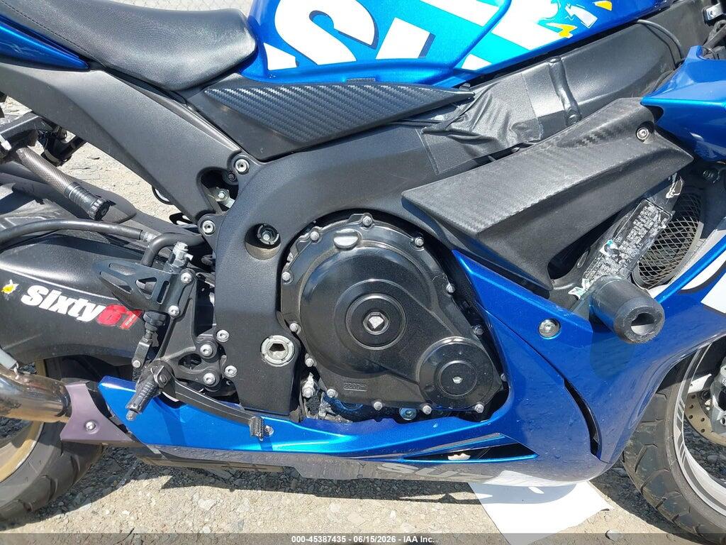 JS1GR7MA4F2100335 2015 SUZUKI GSX-R750 photo no. 8