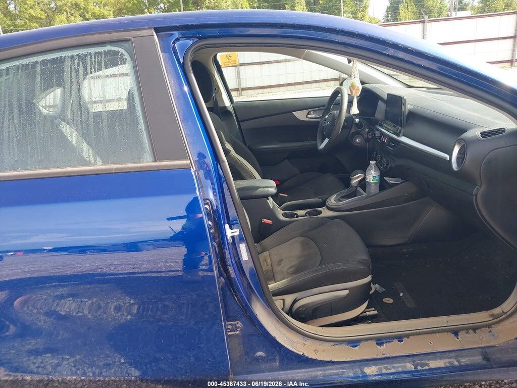 3KPF24AD0PE595642 2023 KIA FORTE photo no. 5