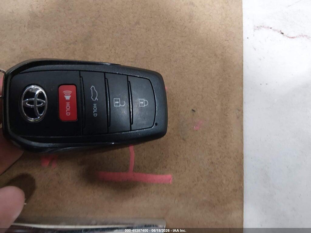 JTDBCMFE5T3117408 2026 TOYOTA COROLLA HYBRID photo no. 11