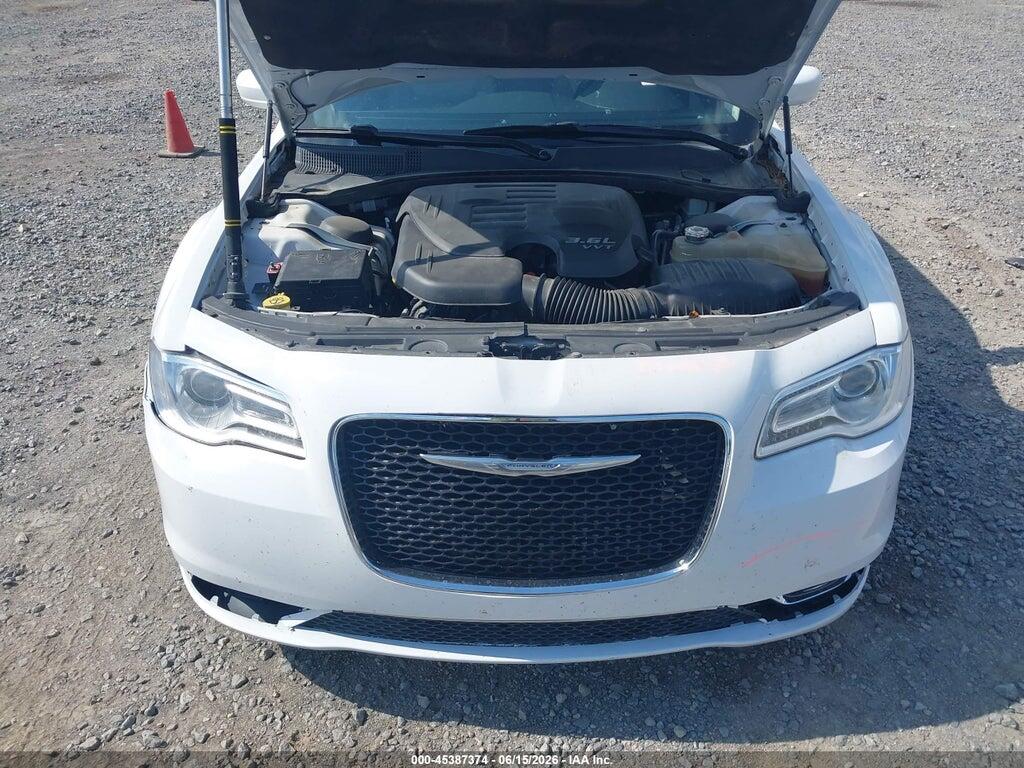 2C3CCAAG5GH212456 2016 CHRYSLER 300 photo no. 10
