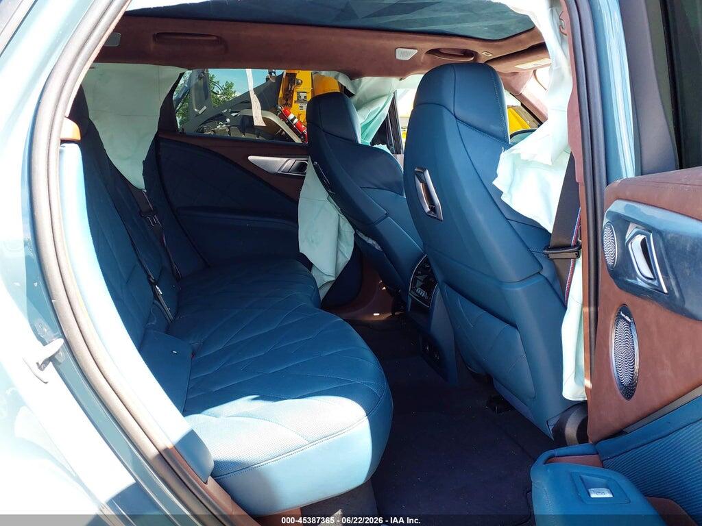 5YM23CS04P9P90107 2023 BMW XM photo no. 8