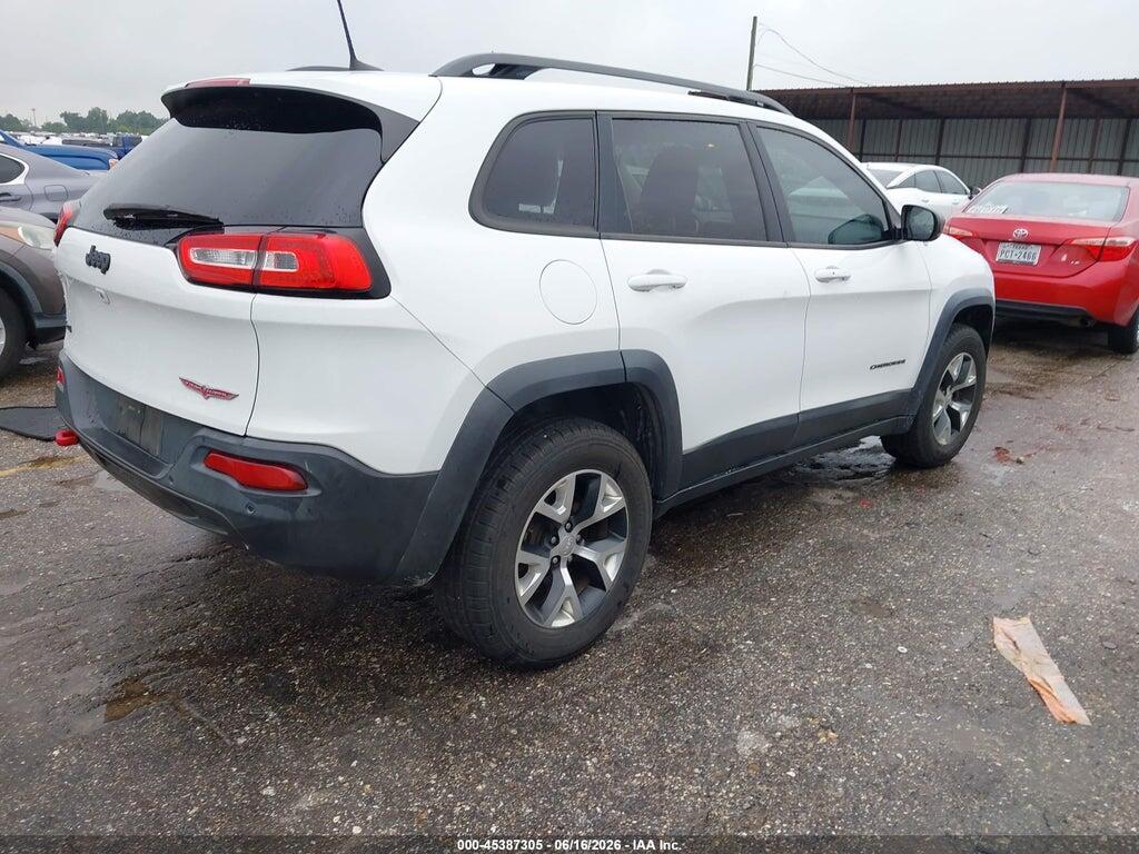 1C4PJMBXXJD505387 2018 JEEP CHEROKEE photo no. 4