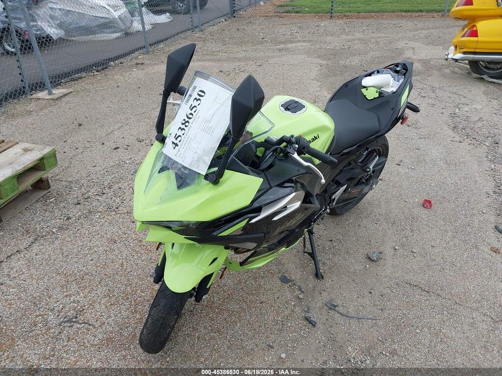 ML5EXGJ18TDA84399 2026 KAWASAKI EX500 photo no. 2