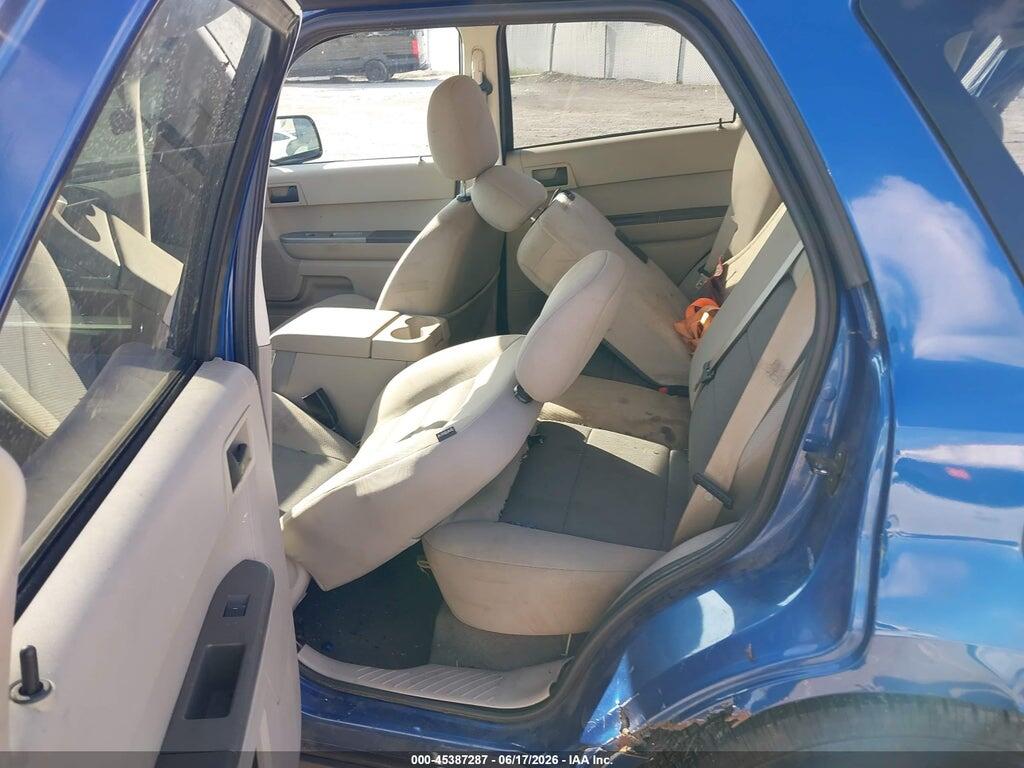 1FMCU93118KC33391 2008 FORD ESCAPE photo no. 8