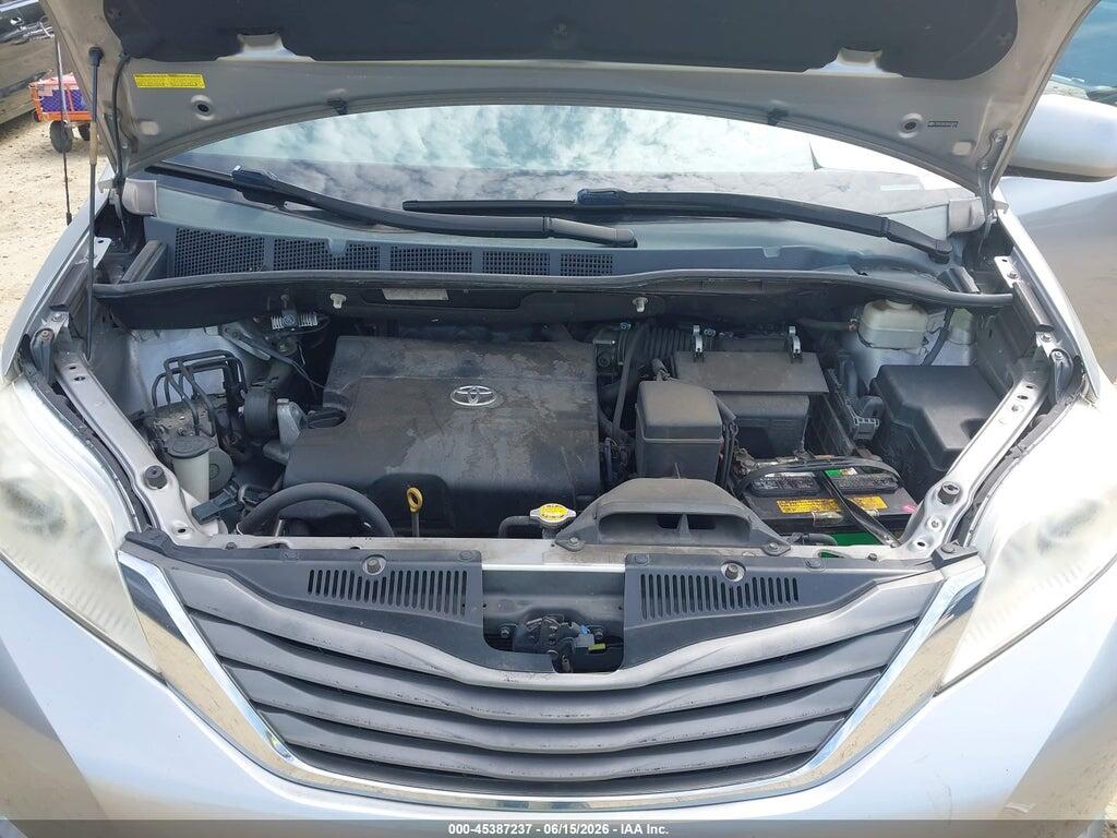 5TDYK3DC0BS028755 2011 TOYOTA SIENNA photo no. 10