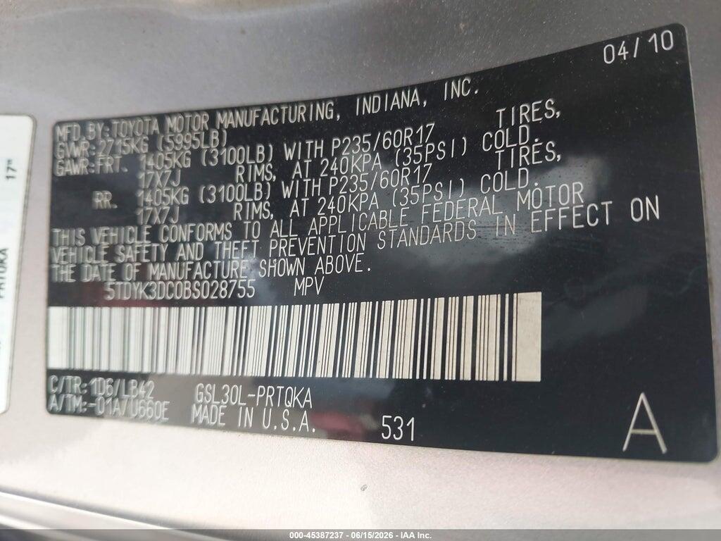 5TDYK3DC0BS028755 2011 TOYOTA SIENNA photo no. 9