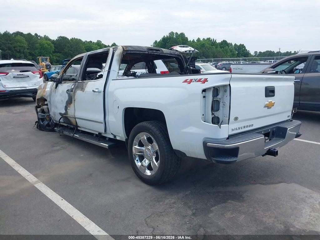3GCUKSEC1JG558981 2018 CHEVROLET SILVERADO 1500 photo no. 3