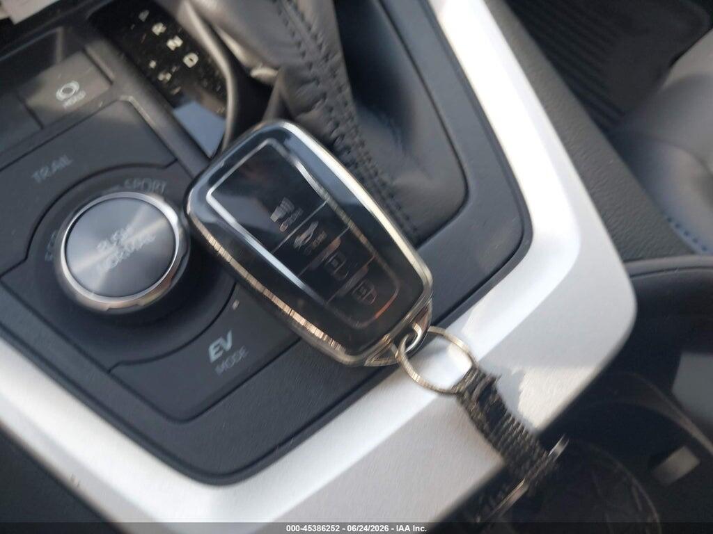 4T3E6RFVXSU195969 2025 TOYOTA RAV4 HYBRID photo no. 11