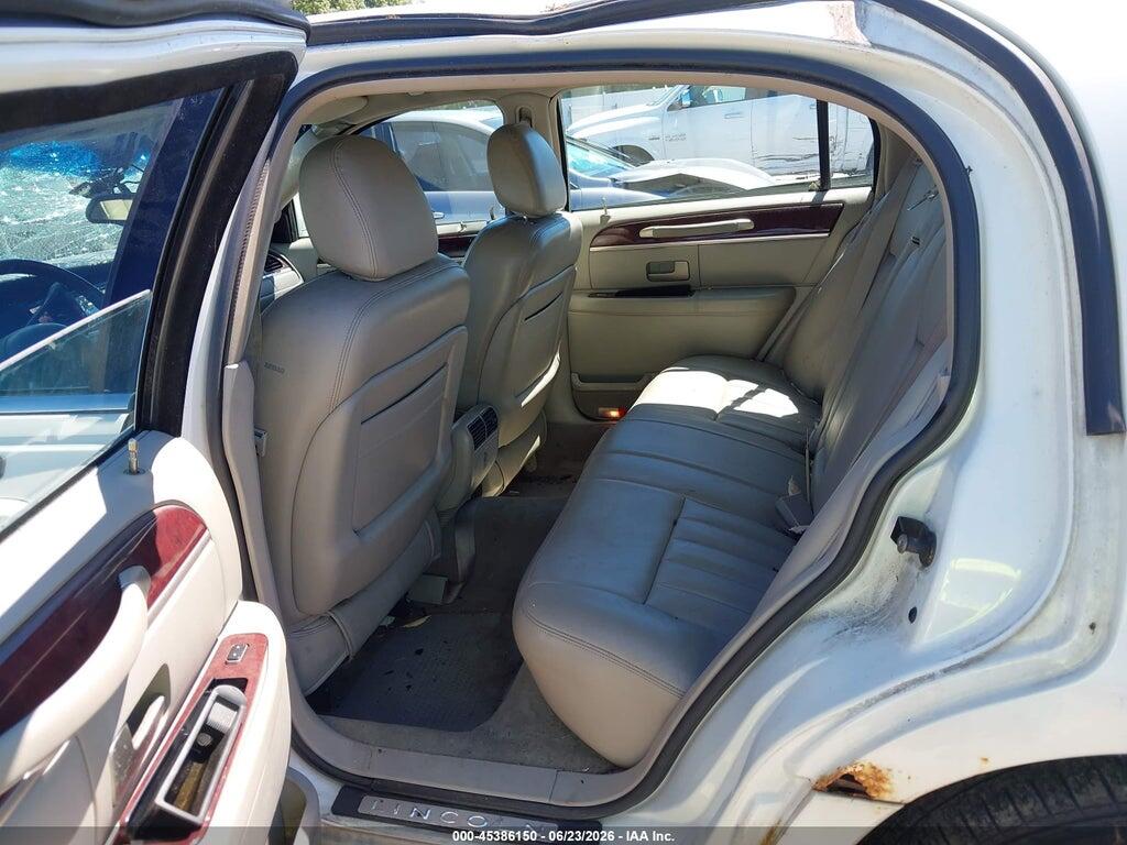 1LNHM82W93Y653371 2003 LINCOLN TOWN CAR photo no. 8