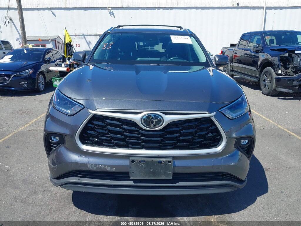 5TDGZRBH9MS557956 2021 TOYOTA HIGHLANDER photo no. 12