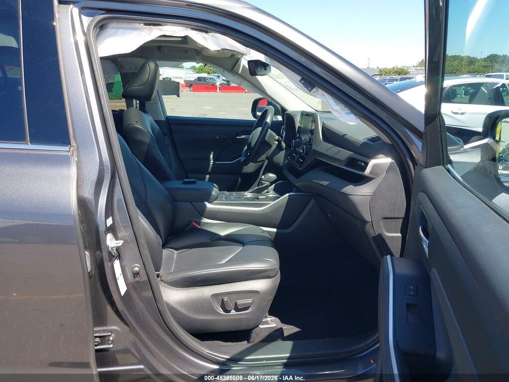 5TDGZRBH9MS557956 2021 TOYOTA HIGHLANDER photo no. 5