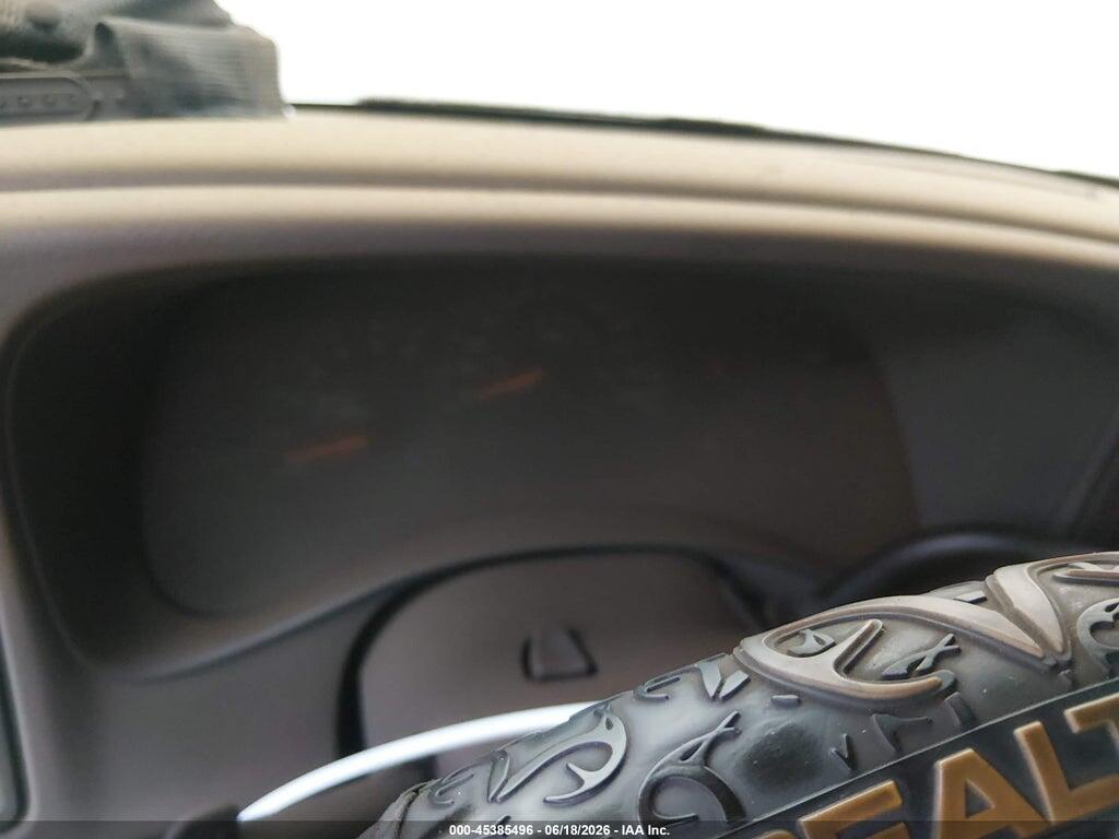 2GCEK19T241113574 2004 CHEVROLET SILVERADO 1500 photo no. 7