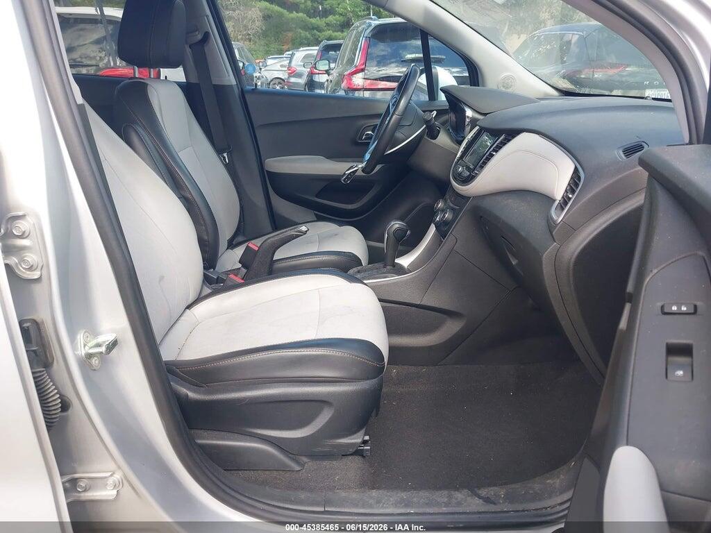 3GNCJPSB5JL392969 2018 CHEVROLET TRAX photo no. 5