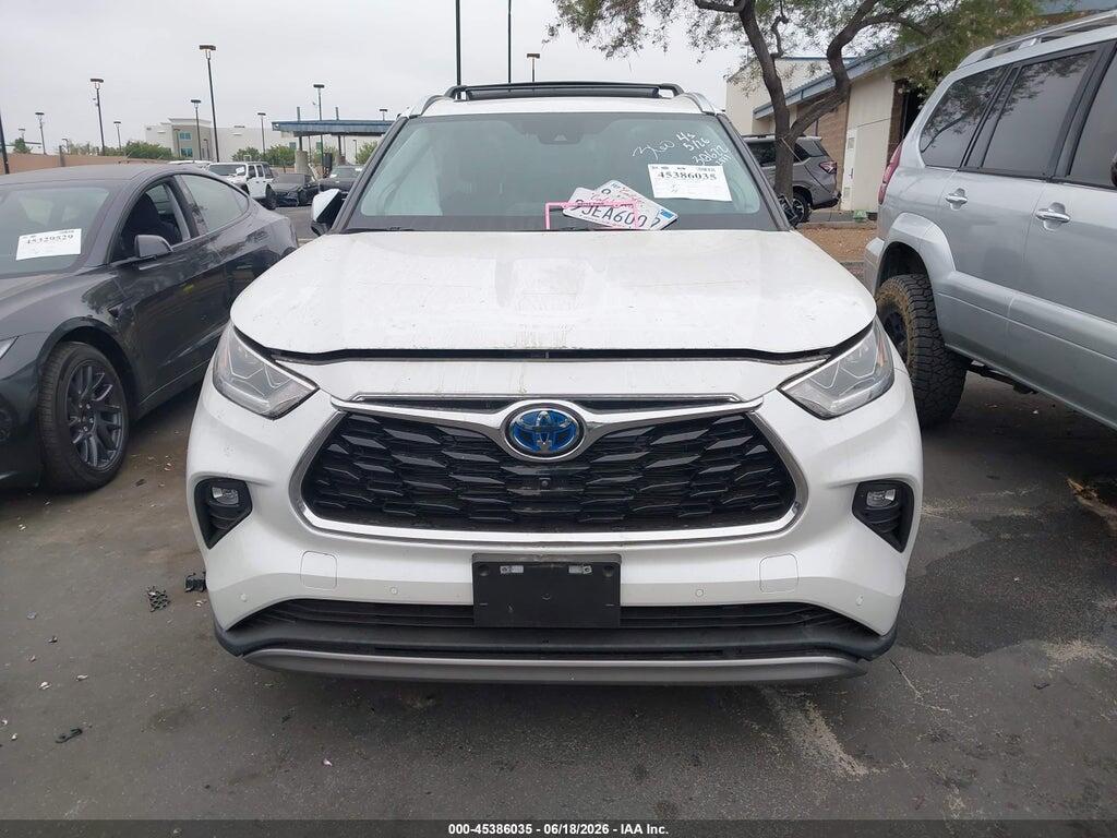 5TDFARAH9PS022831 2023 TOYOTA HIGHLANDER photo no. 12