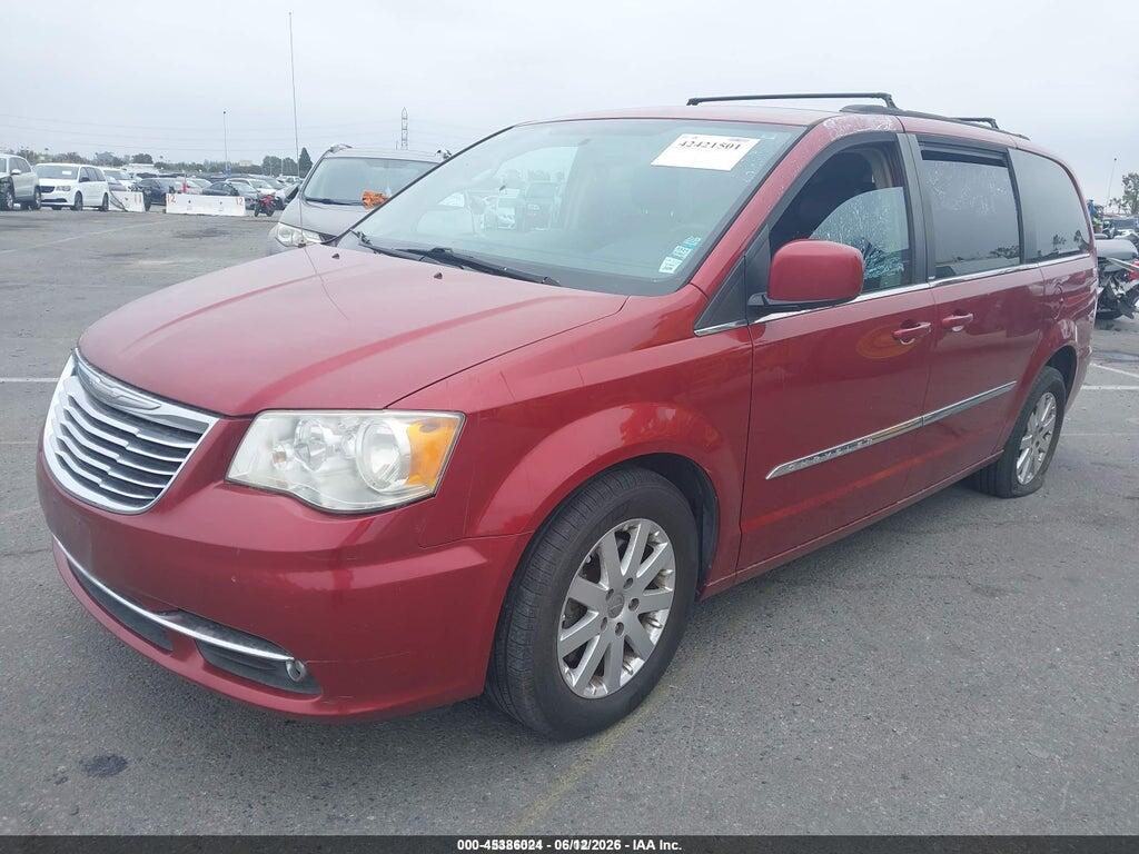 2C4RC1BG3DR689722 2013 CHRYSLER TOWN & COUNTRY photo no. 2