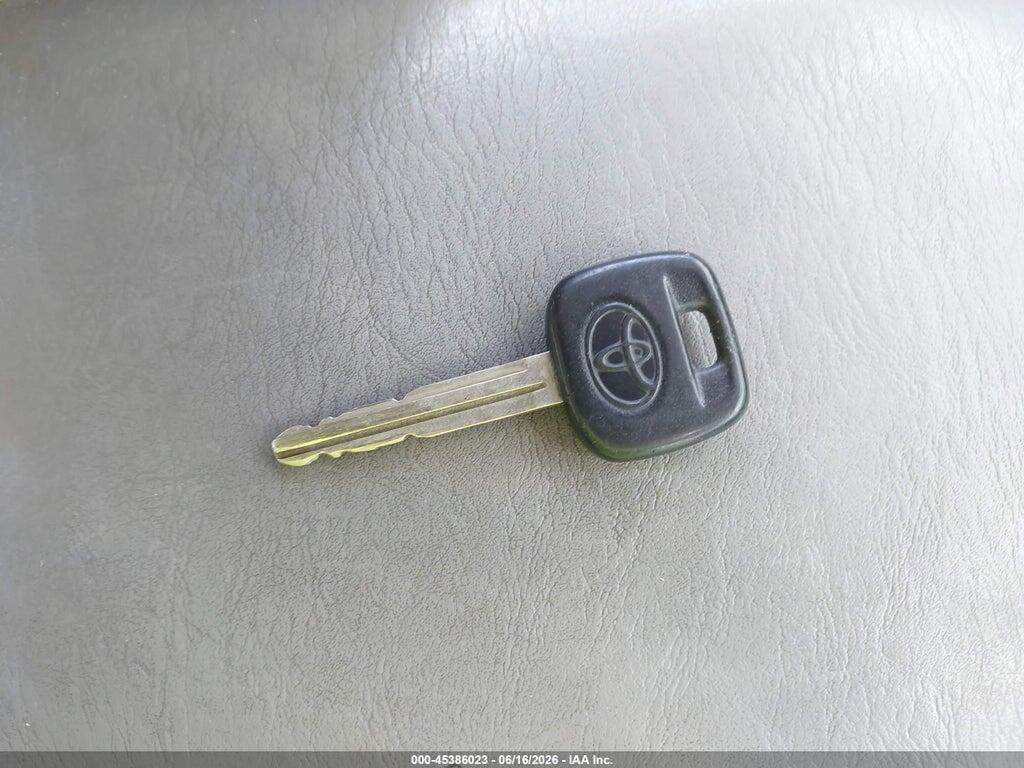 4T1BE32KX3U686017 2003 TOYOTA CAMRY photo no. 11