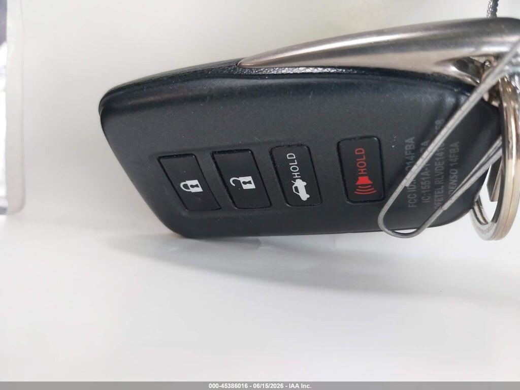 JTHBA1D28G5033167 2016 LEXUS IS 200T photo no. 11