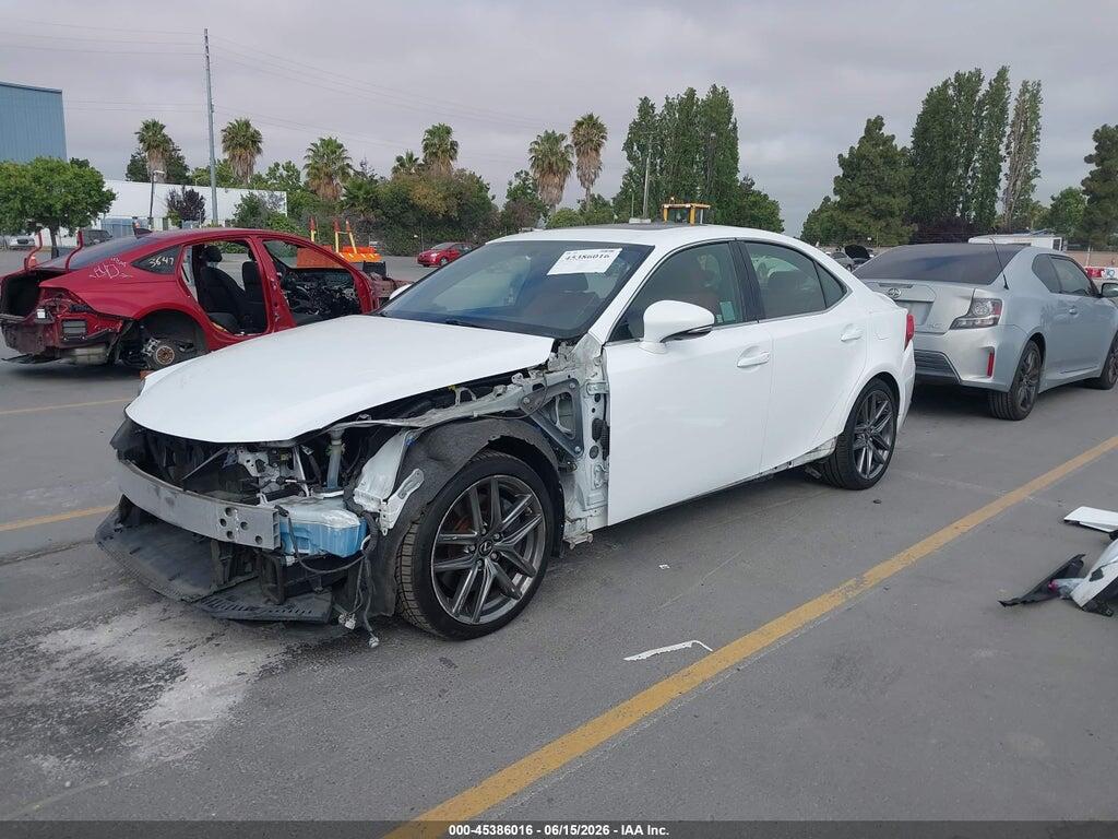 JTHBA1D28G5033167 2016 LEXUS IS 200T photo no. 2