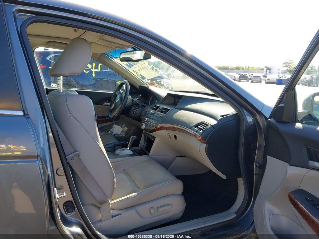 1HGCP2F88BA157629 2011 HONDA ACCORD photo no. 5