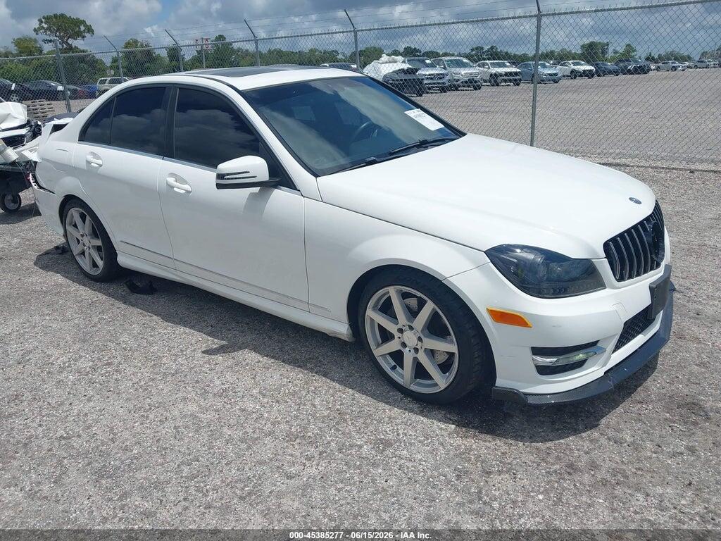 WDDGF8AB8EA968155 2014 MERCEDES-BENZ C 300 photo no. 1