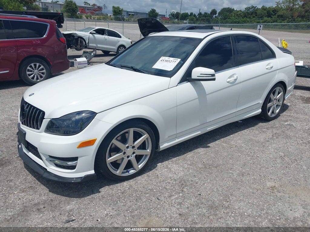 WDDGF8AB8EA968155 2014 MERCEDES-BENZ C 300 photo no. 2