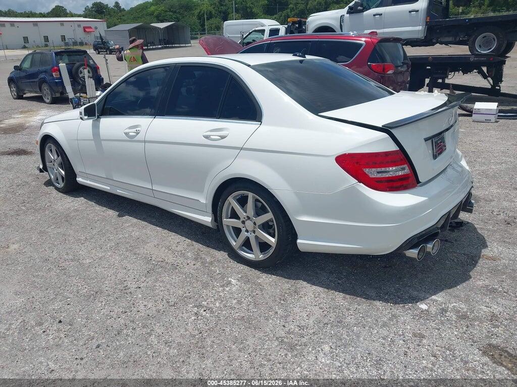 WDDGF8AB8EA968155 2014 MERCEDES-BENZ C 300 photo no. 3