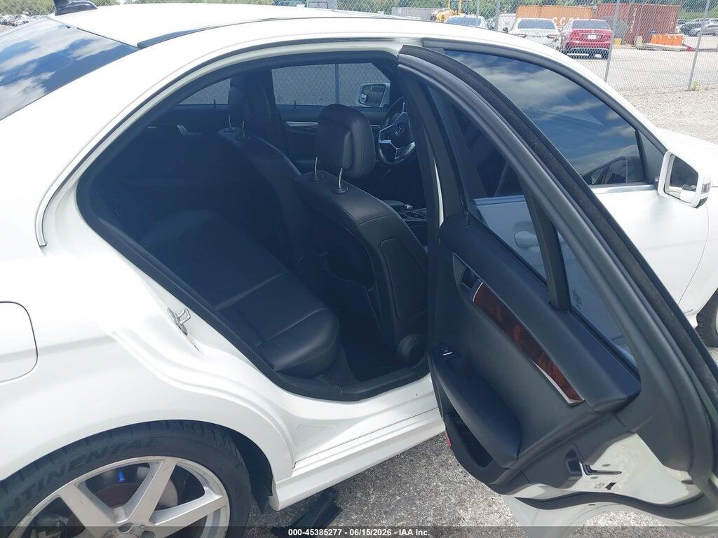 WDDGF8AB8EA968155 2014 MERCEDES-BENZ C 300 photo no. 8