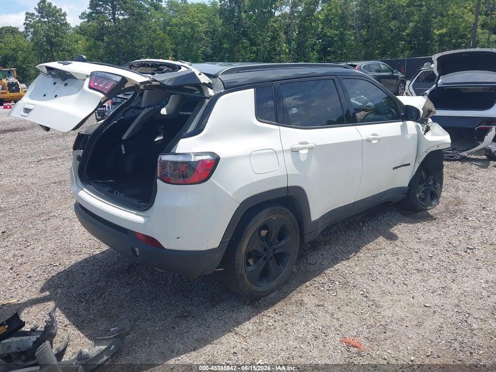 3C4NJCBB8MT526940 2021 JEEP COMPASS photo no. 4