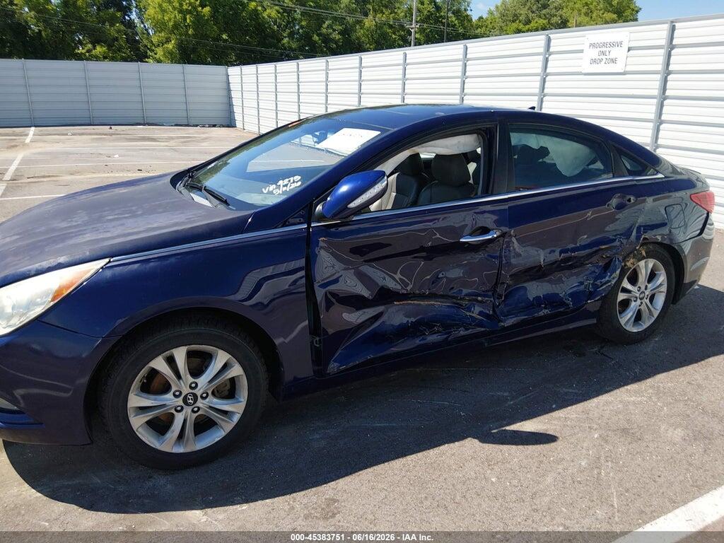 5NPEC4AC3BH119275 2011 HYUNDAI SONATA photo no. 6