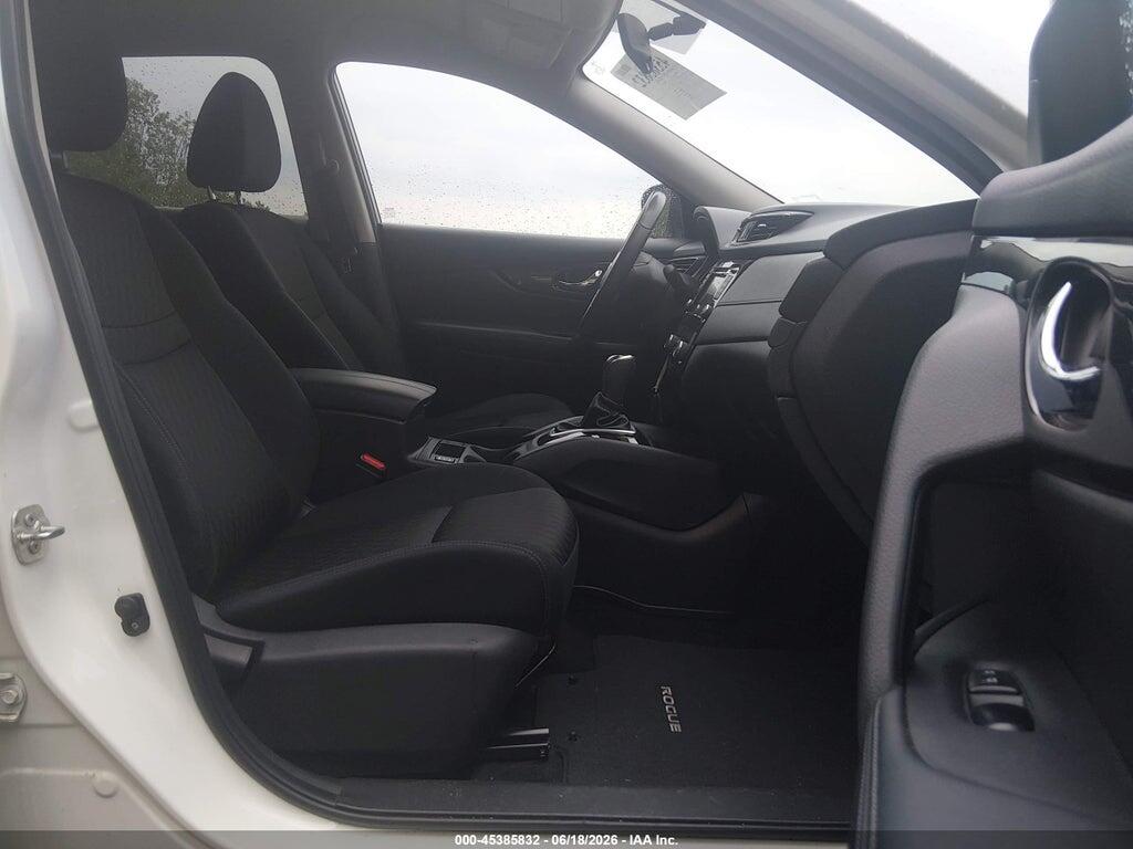 KNMAT2MT5JP593973 2018 NISSAN ROGUE photo no. 5