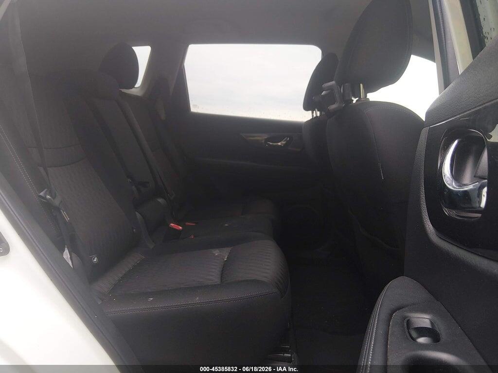 KNMAT2MT5JP593973 2018 NISSAN ROGUE photo no. 8