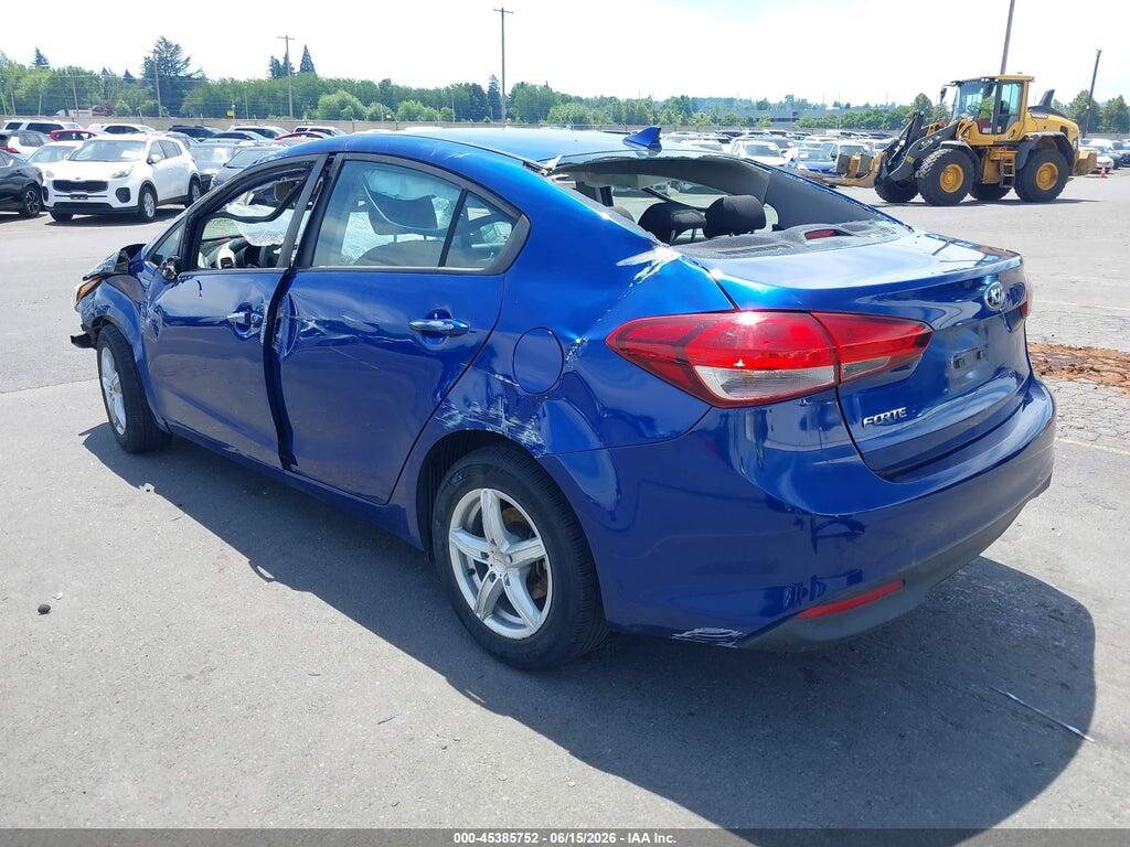 3KPFK4A72HE047718 2017 KIA FORTE photo no. 3