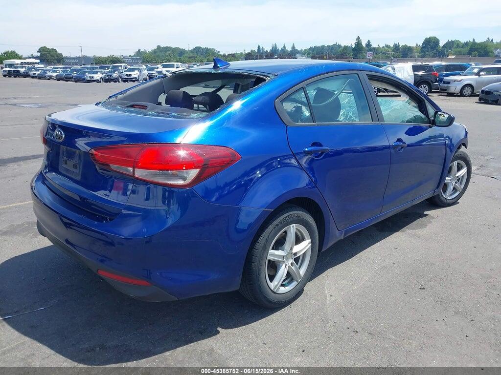 3KPFK4A72HE047718 2017 KIA FORTE photo no. 4