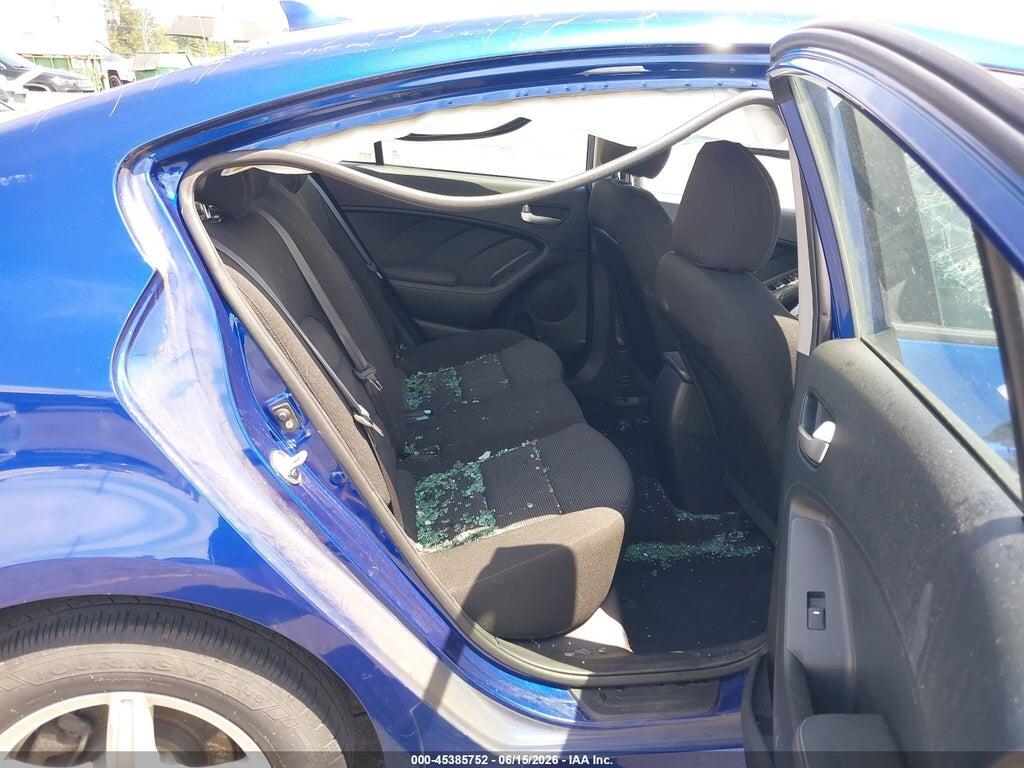 3KPFK4A72HE047718 2017 KIA FORTE photo no. 8