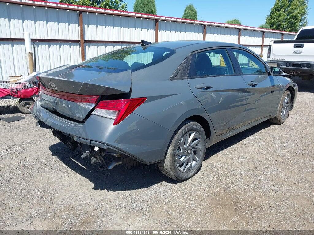 KMHLM4DJ4TU196819 2026 HYUNDAI ELANTRA HYBRID photo no. 4