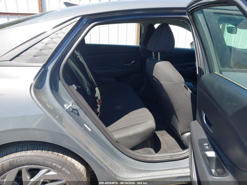 KMHLM4DJ4TU196819 2026 HYUNDAI ELANTRA HYBRID photo no. 8